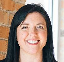 Sophie Hartwell, kierowniczka obsługi klienta w zespole wsparcia, zdjęcie profilowe